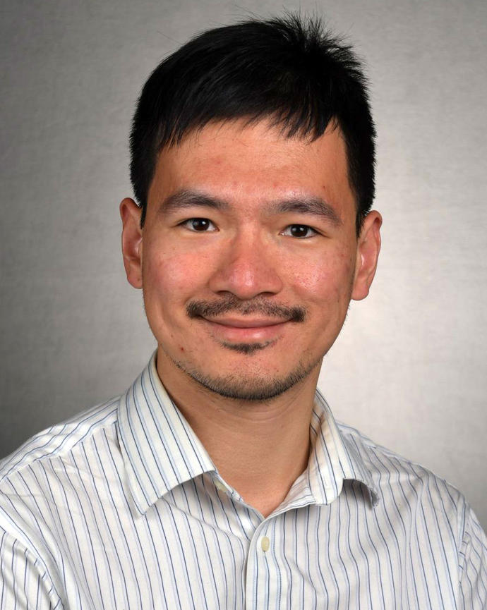 Xinyu Guan headshot